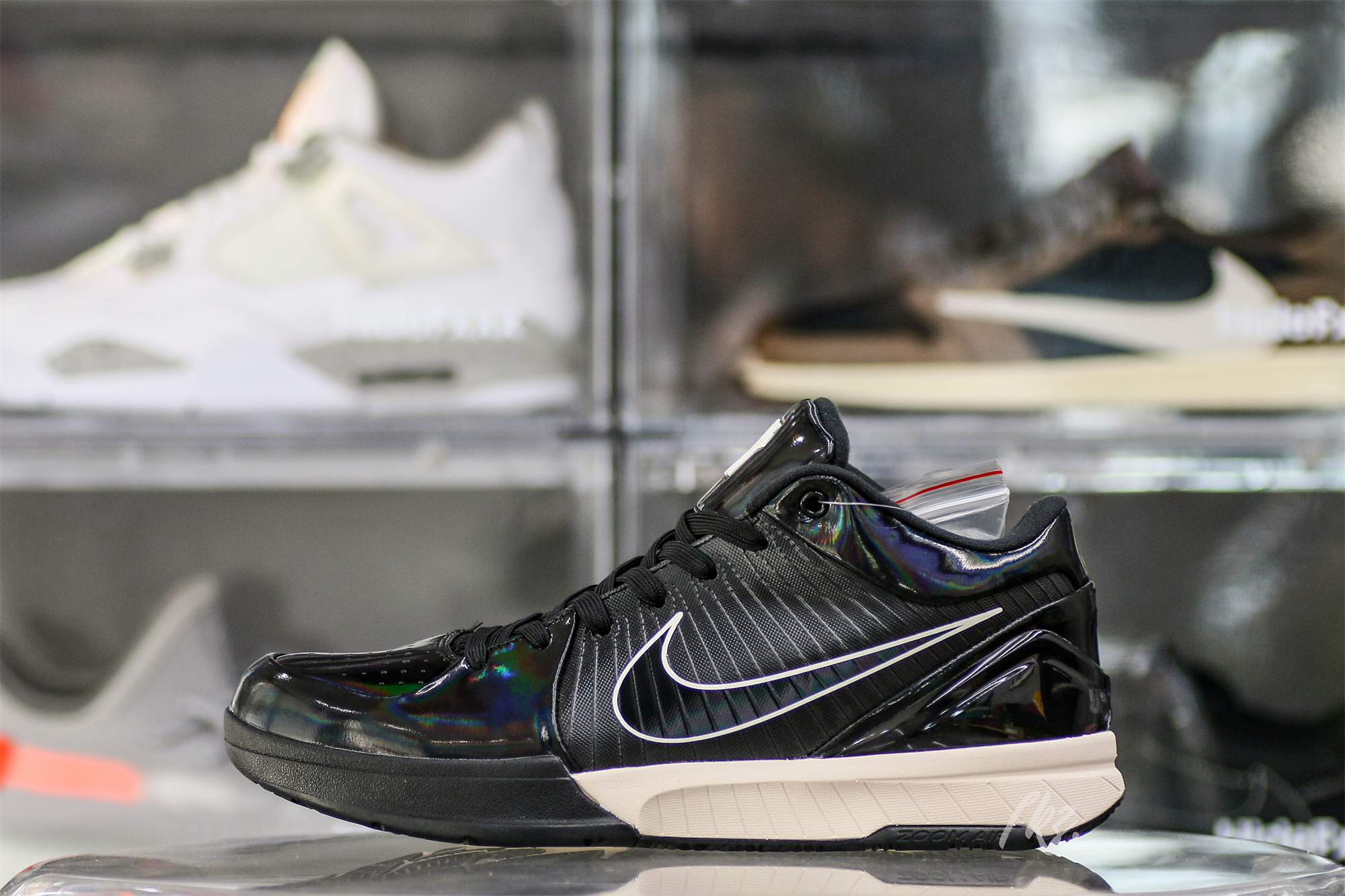 Undefeated X Kobe 4 Protro Black Mamba(A1 Batch)