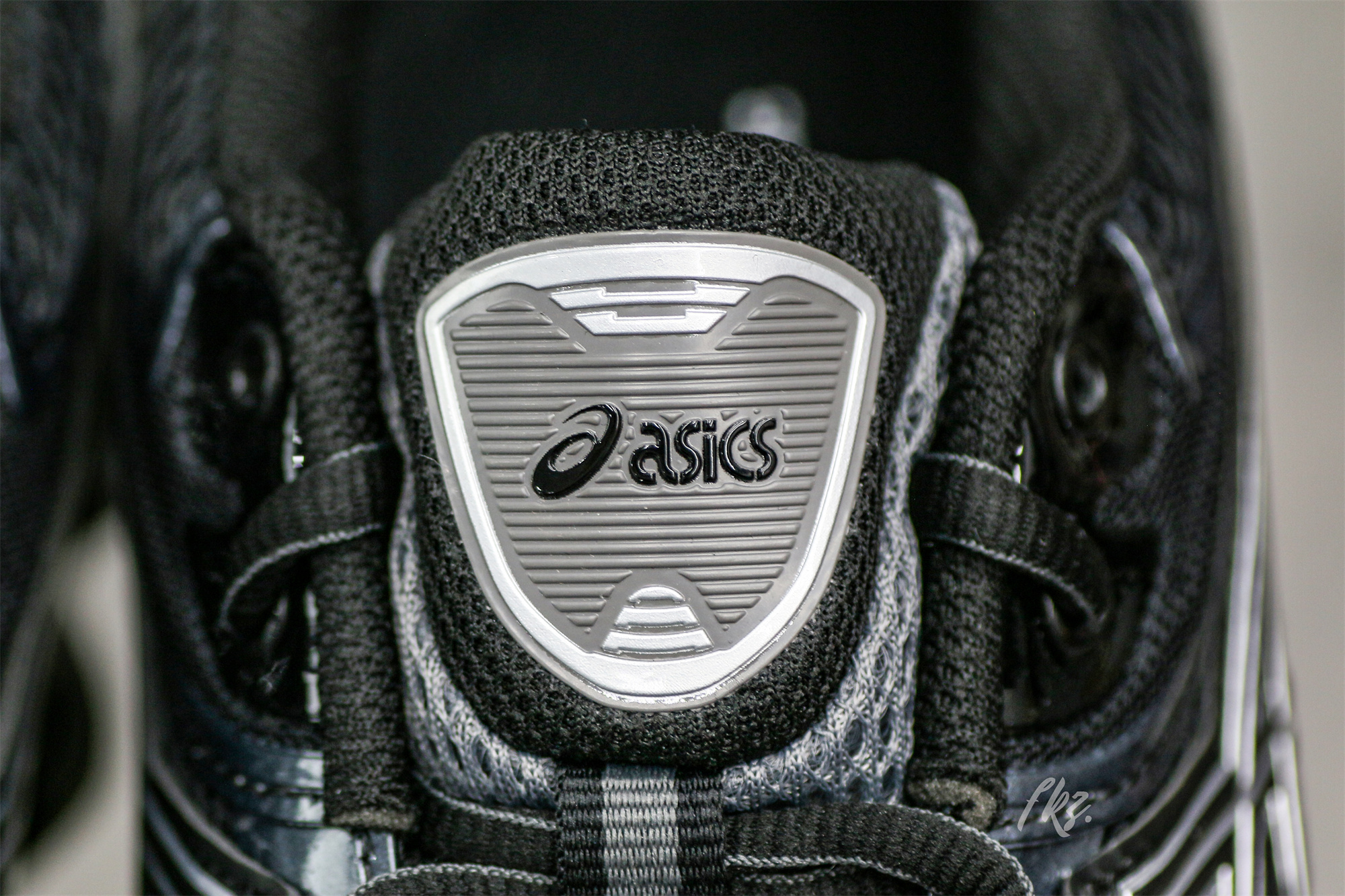 Gel Quantum Kinetic Graphite Grey Black