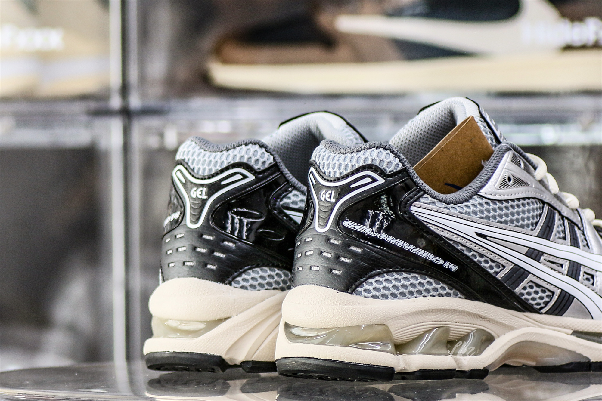 Gel Kayano 14 Black Glacier Grey Silver 2023