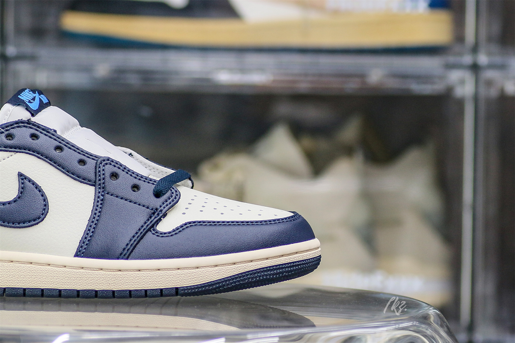 Air Jordan 1 Low OG “Obsidian” UNC 2025