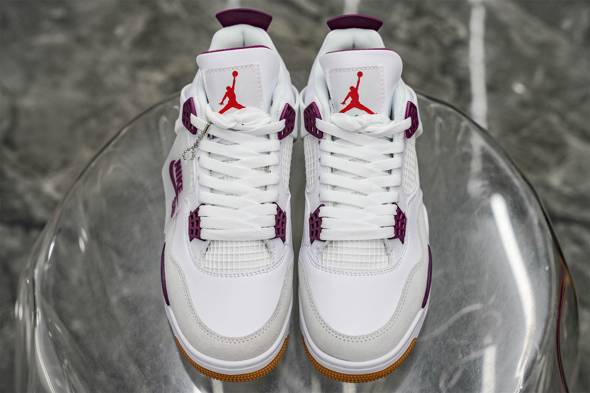 Air Jordan 4 Retro SP X Nike SB Bordeaux Red