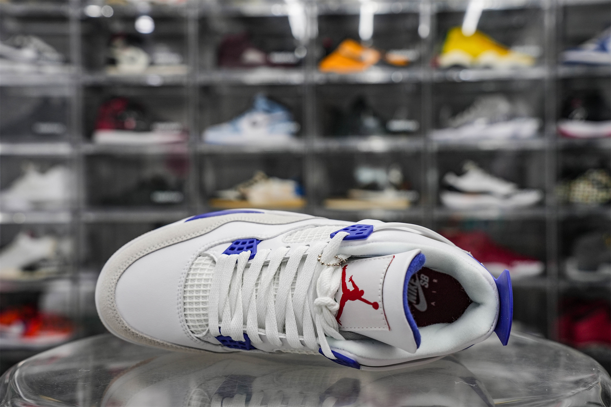 Air Jordan 4 Retro SP X Nike SB White Purple