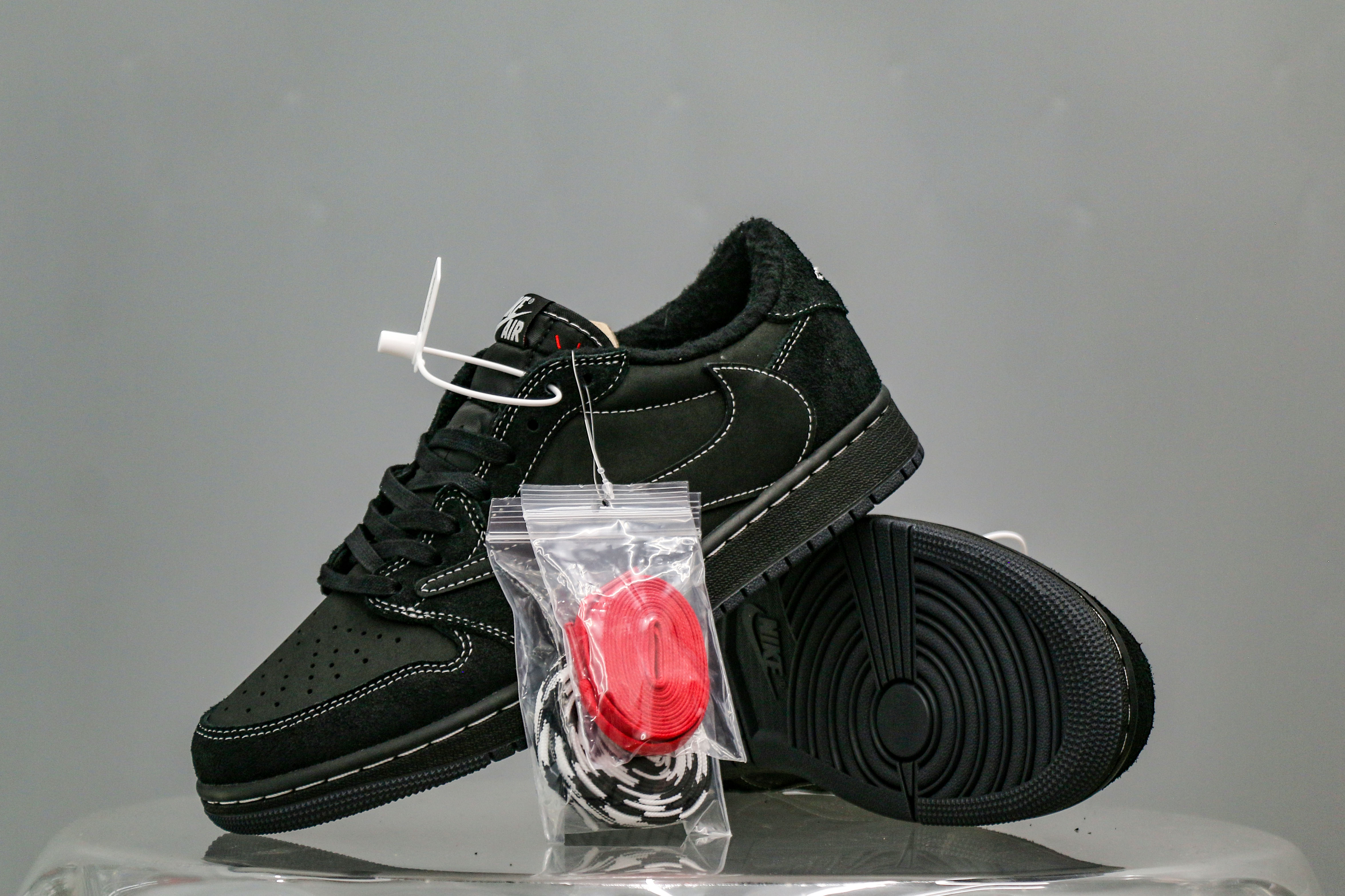 Travis Scott x Nike Air Jordan 1 Low OG “BlackPhantom”（A2 Batch)