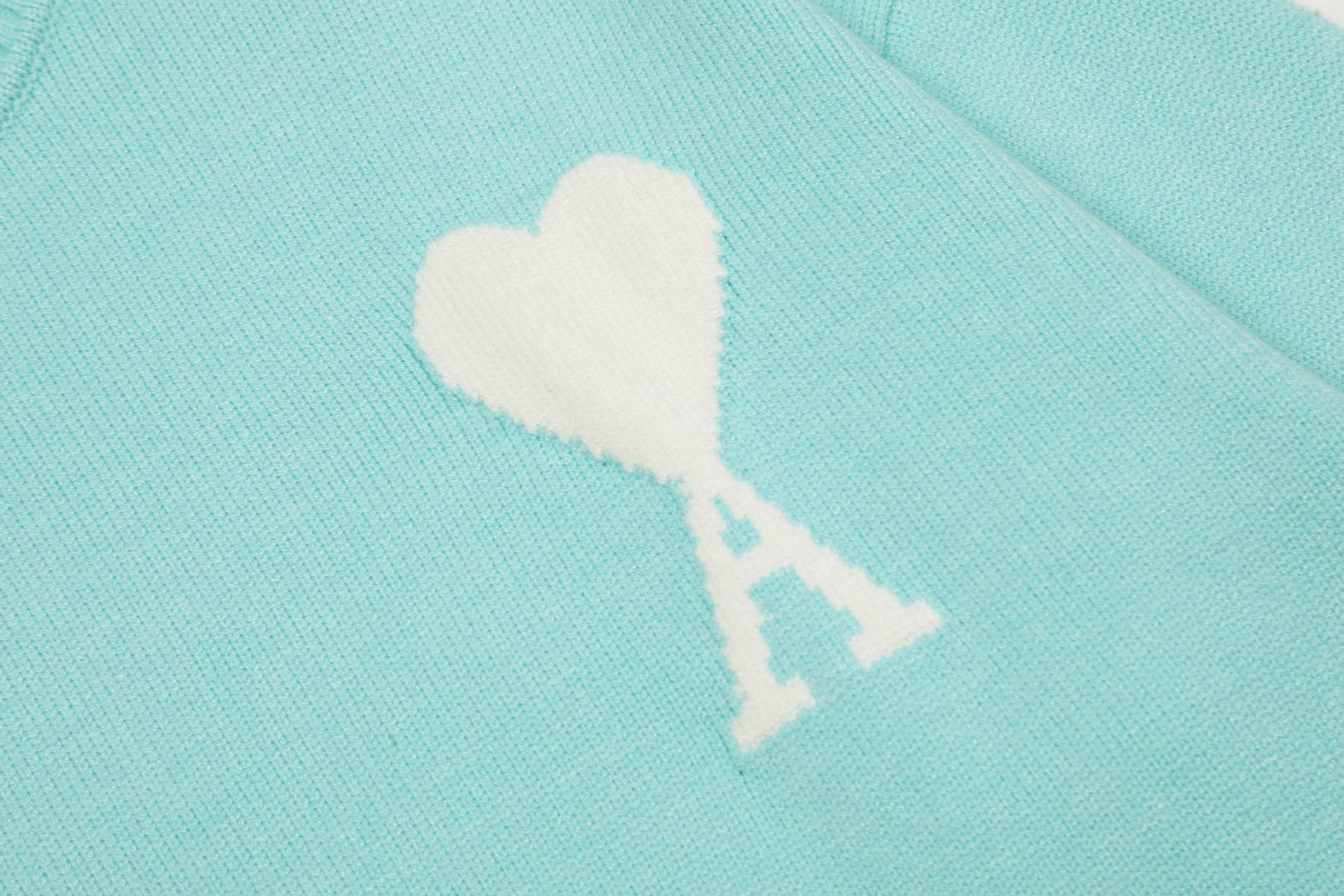 Am1 2024SS classic lake green jacquard big heart turtleneck sweater
