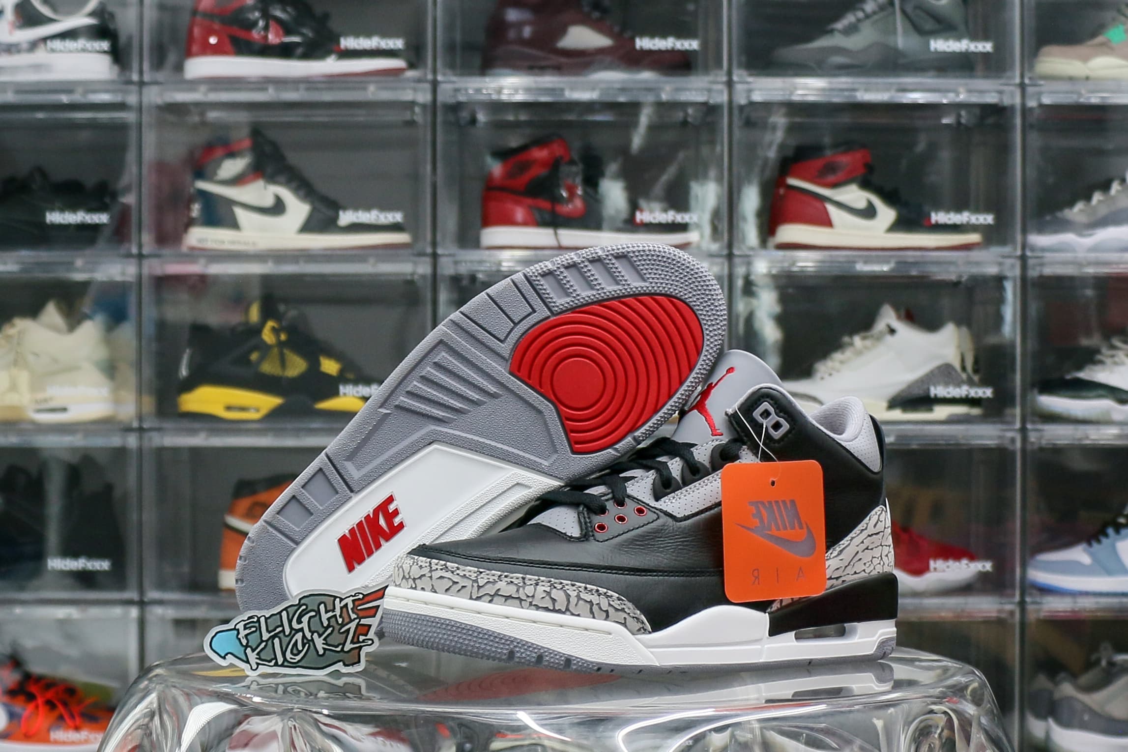 Air Jordan 3 Retro Black Cement Reimagined 2024 (Ln5 A1)