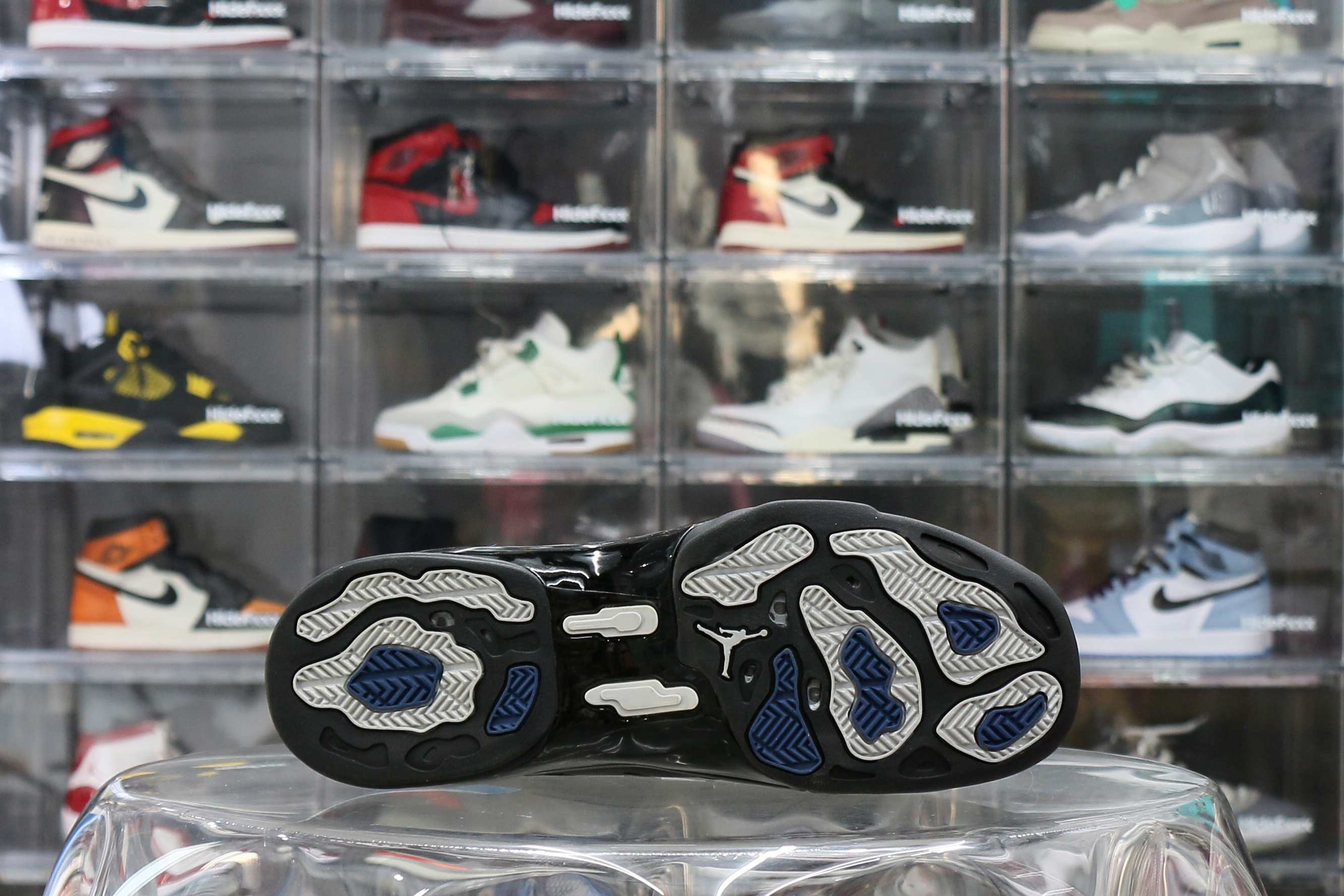 Jordan 17 OG Low Black Chrome (Regular box)