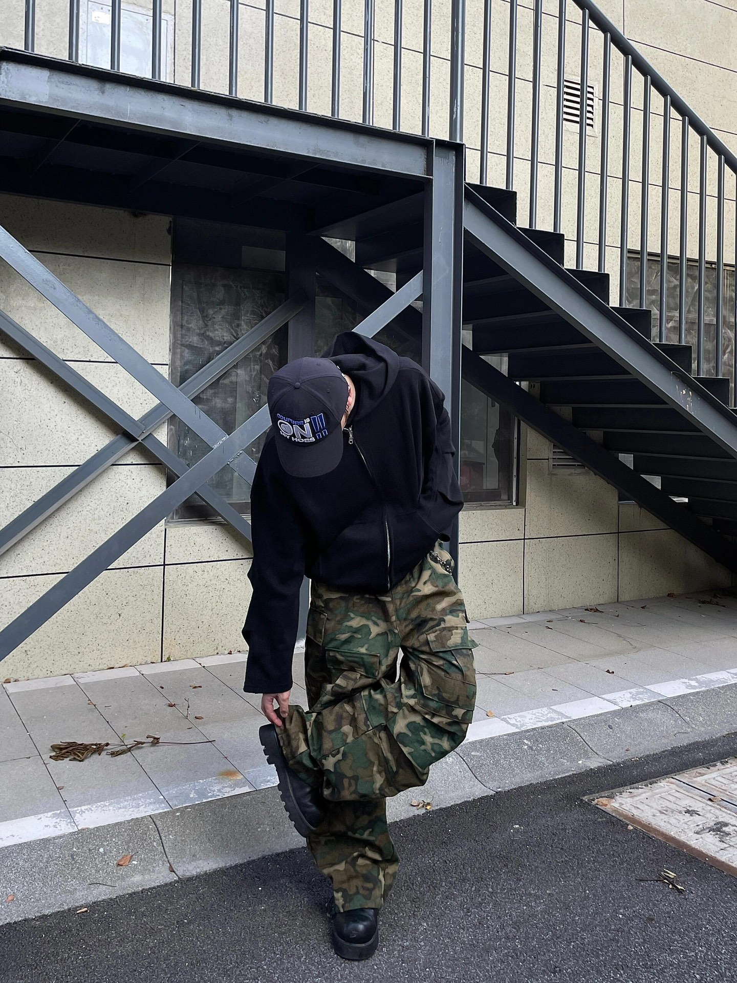 Far Archive Camo Pants