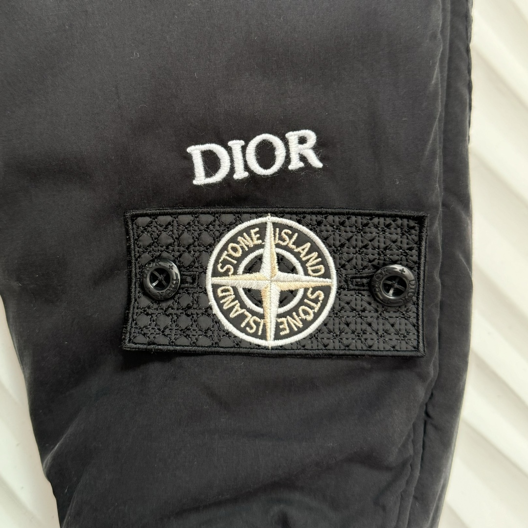 Stone 1Sland &Dio Early Fall Starburst Compass Flight Jacket
