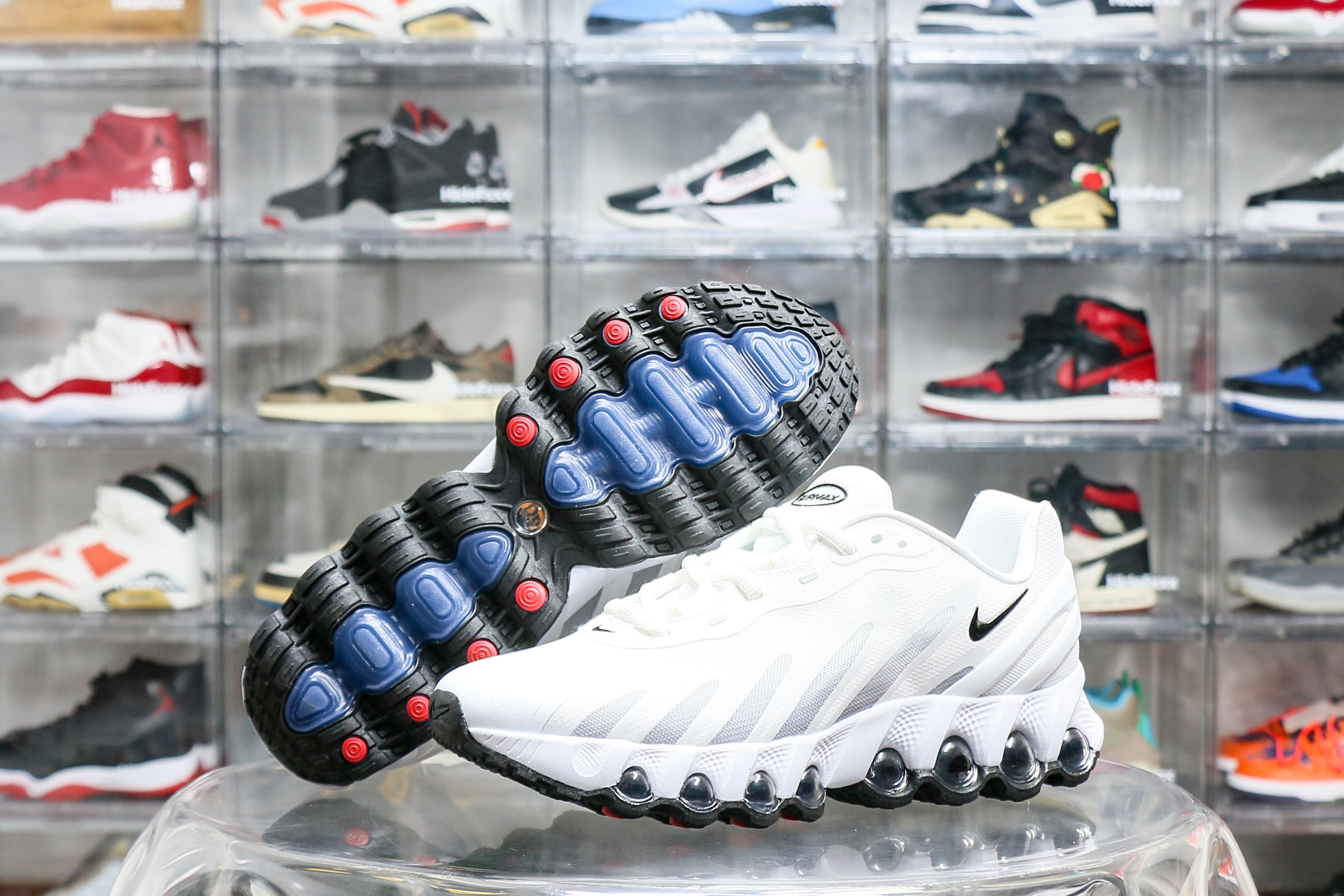 Nike Air Max Dn8 White Black (2025)