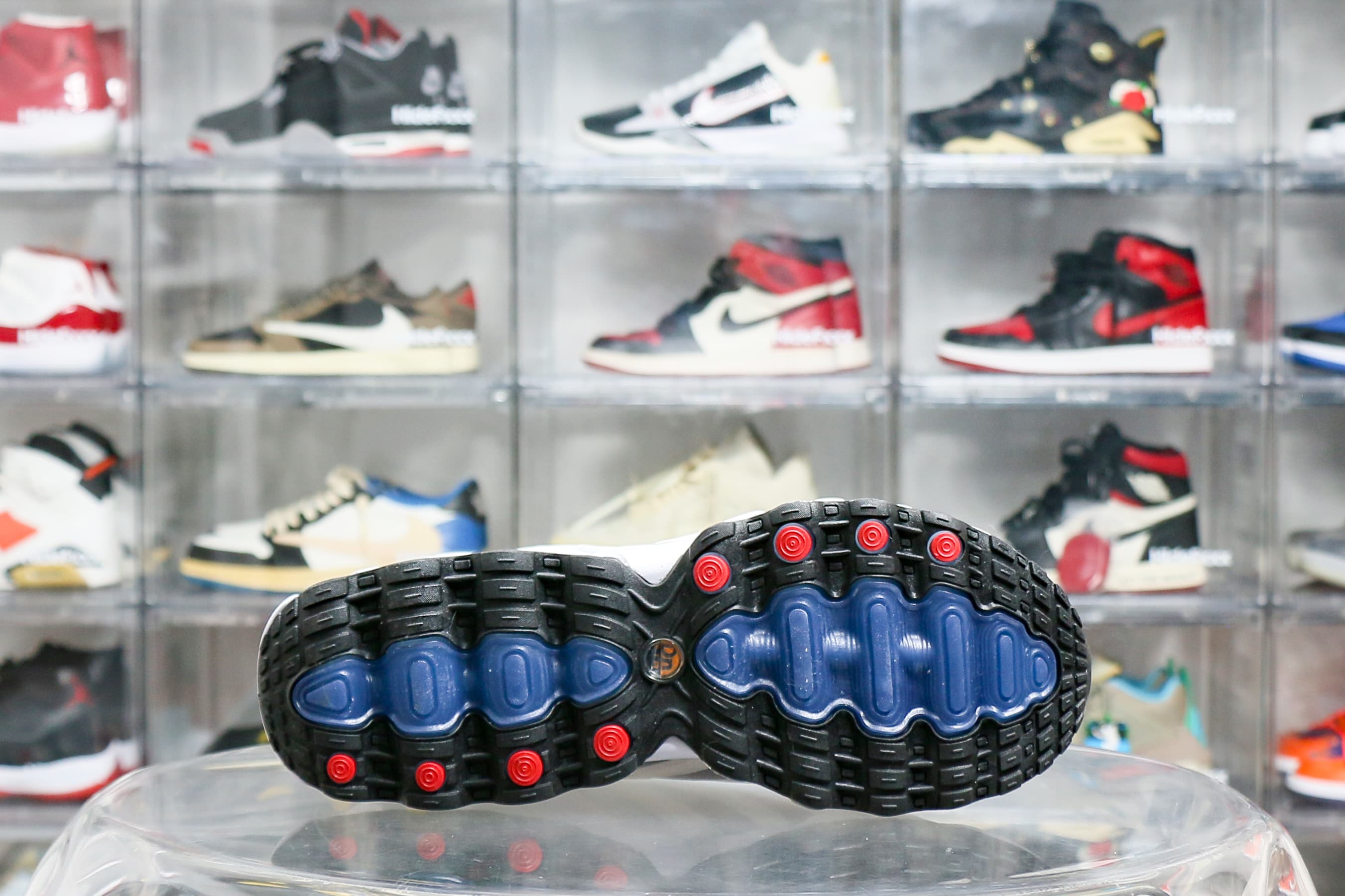 Nike Air Max Dn8 White Black (2025)