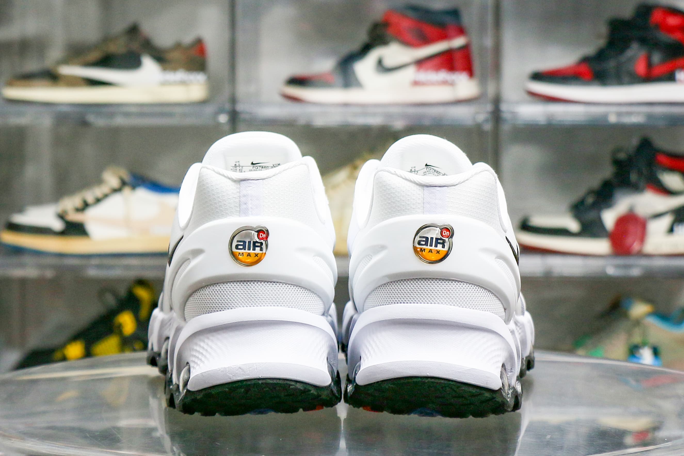 Nike Air Max Dn8 White Black (2025)