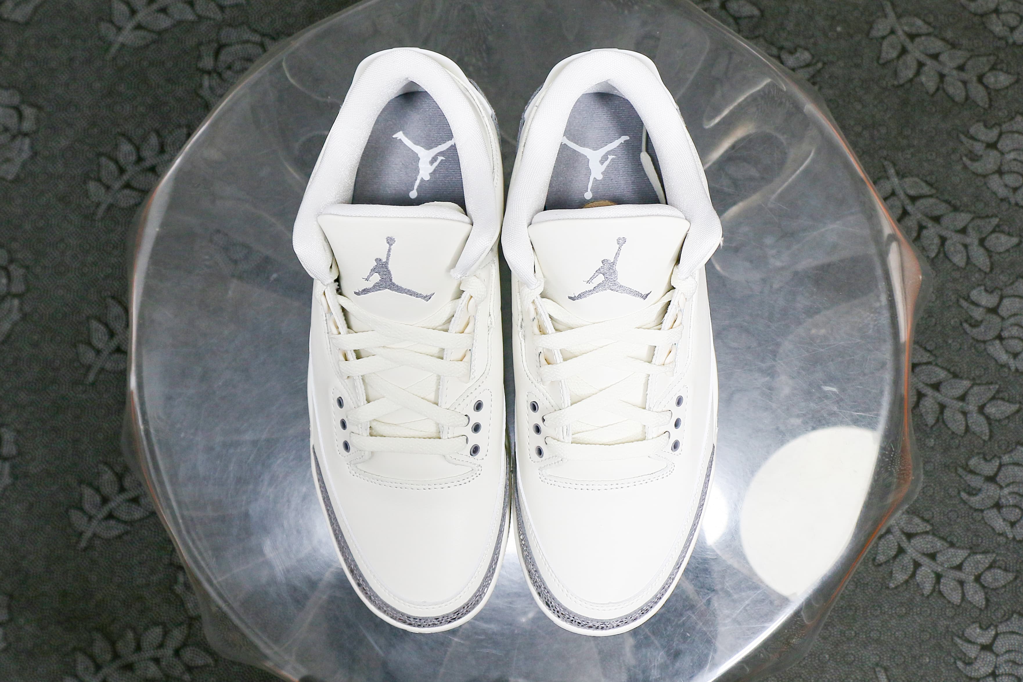 Air Jordan 3 Retro Sail Cement Grey 2025 (Ln5 A1)