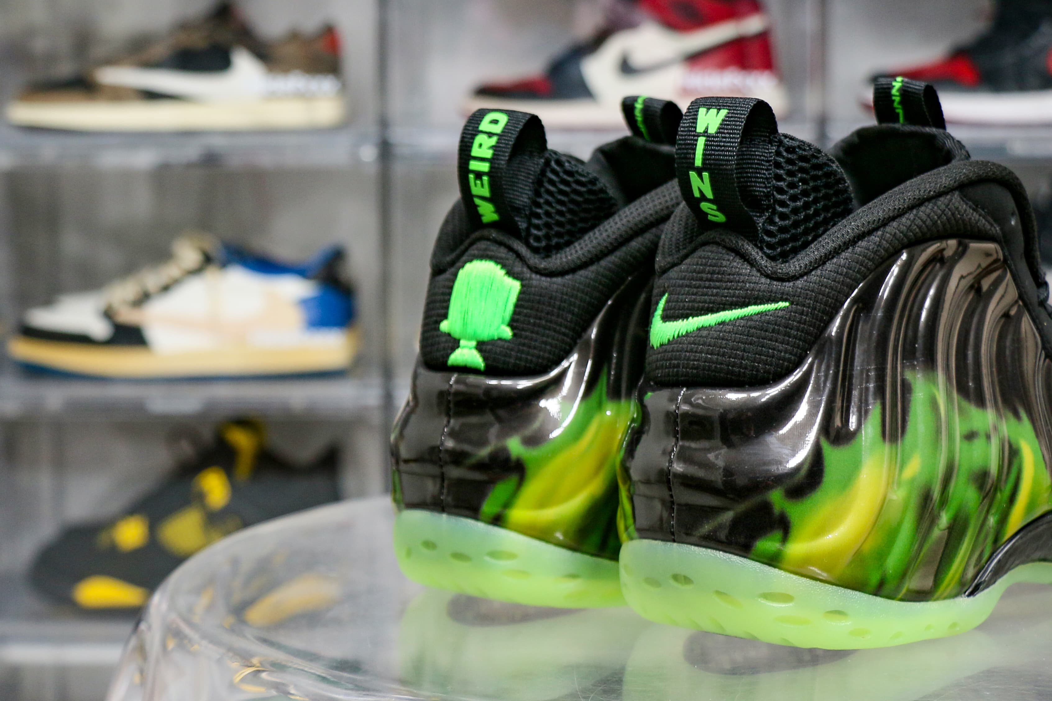 Nike Air Foamposite One Paranorman