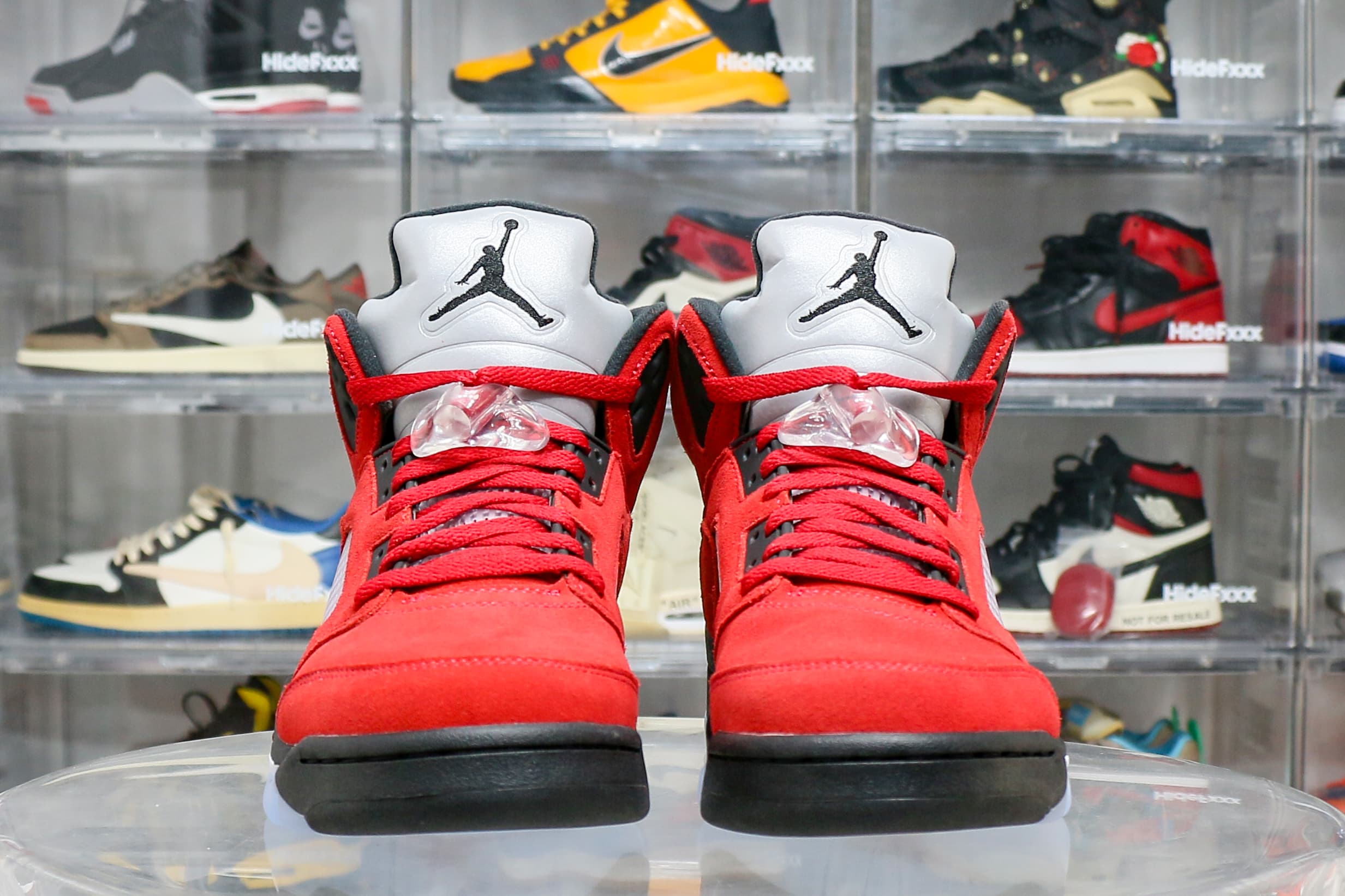 Air Jordan 5 Retro Raging Bull Red Suede