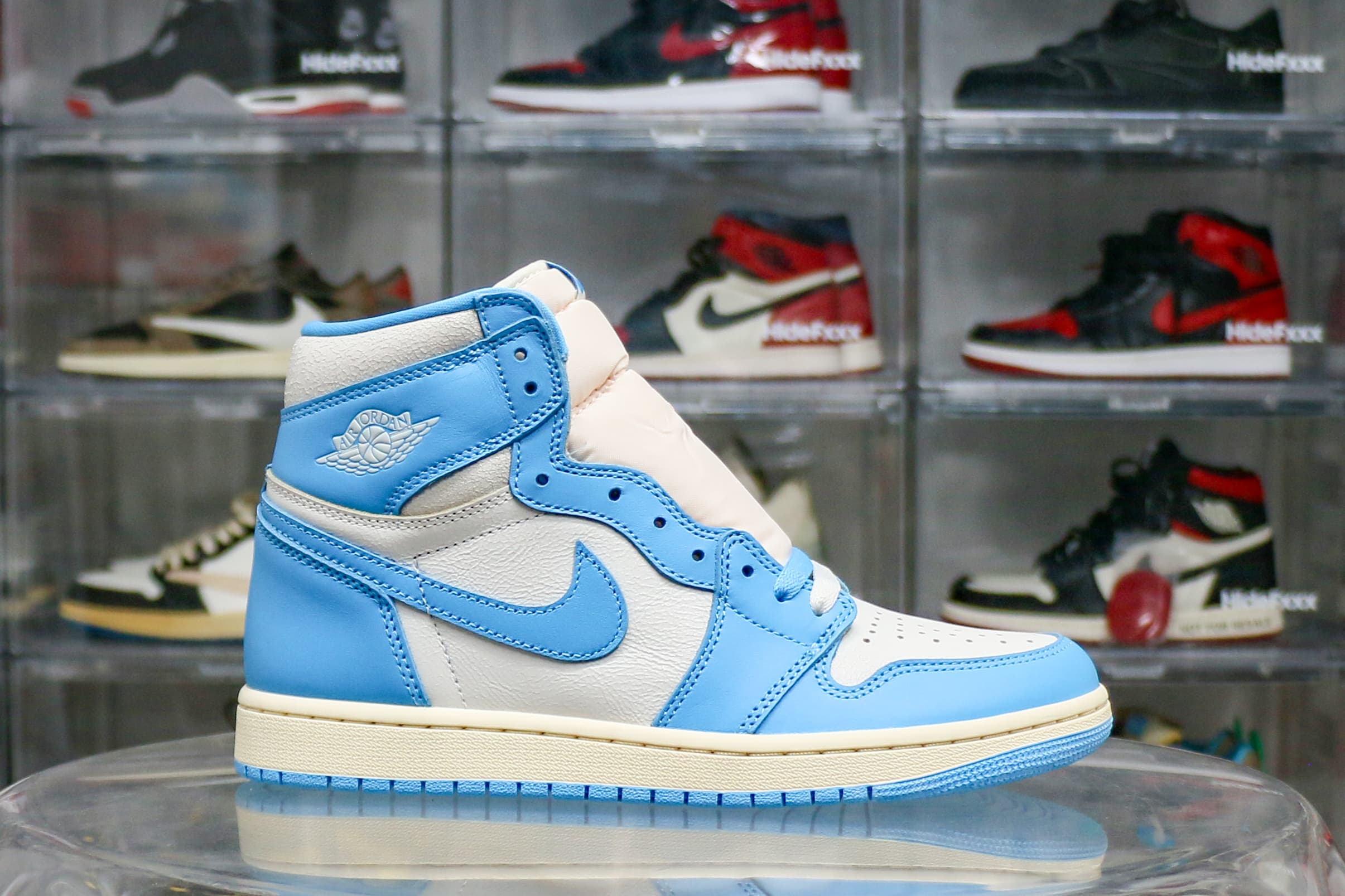Jordan 1 Retro High OG UNC Reimagined 2025（Ln5 A1）