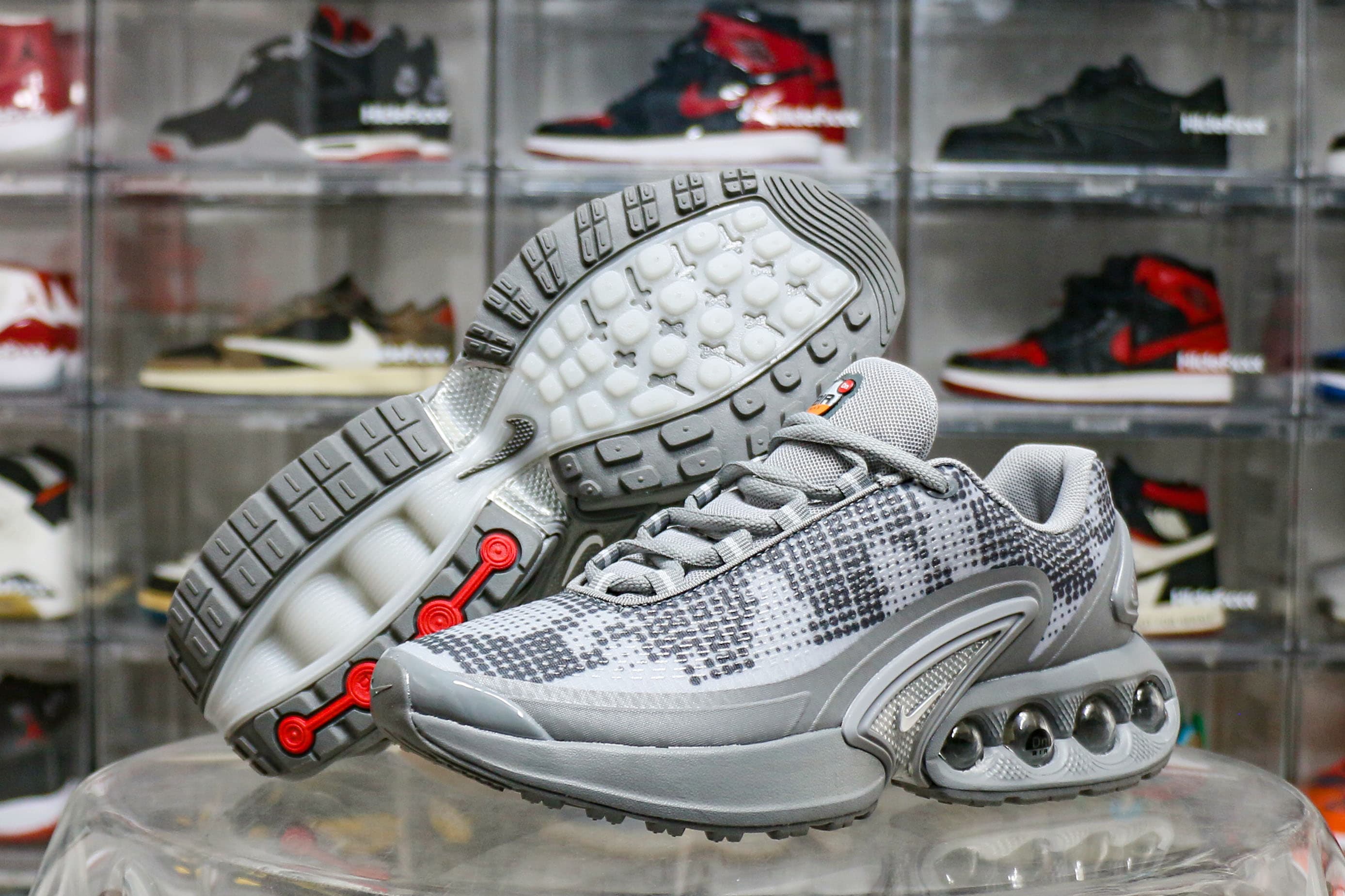 Nike Air Max Dn Cool Grey Metallic Silver Iron Grey Photon Dust