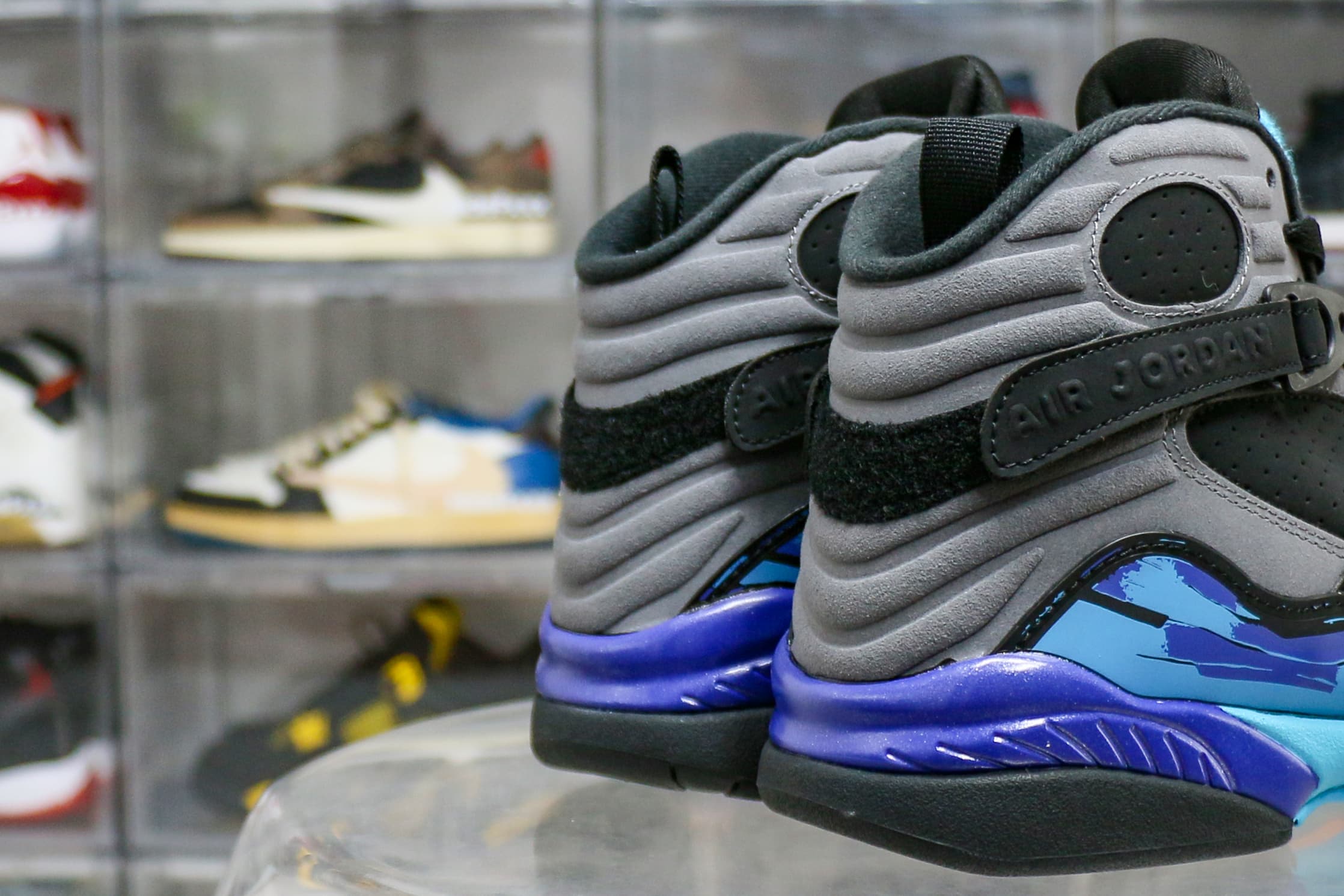 Air Jordan 8 Retro Aqua 2025 (Ln5 A1)