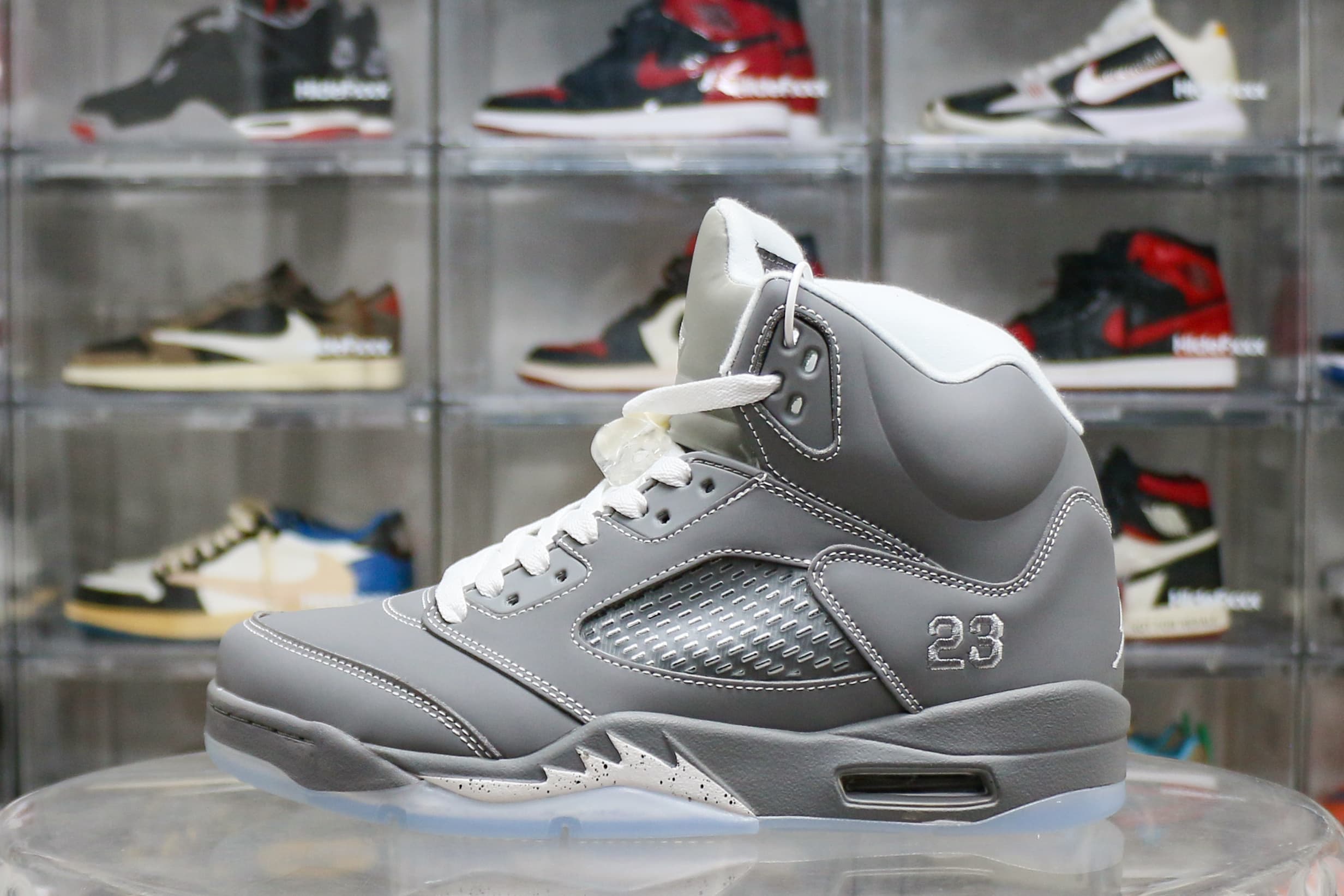 Air Jordan 5 Retro Wolf Grey 2011